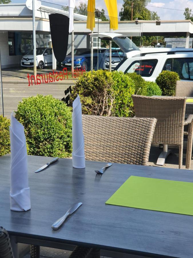Hotel-Restaurant Und Gaestehaus Loewen Зюссен Экстерьер фото
